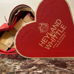 UHeart-shaped box of small guest soaps--this would look nice in your guest bathr